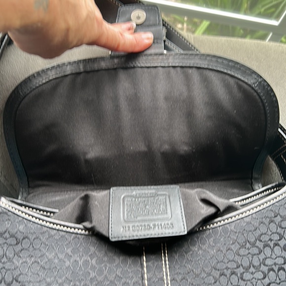 Unique coach canvas and suede purse - Picture 12 of 15